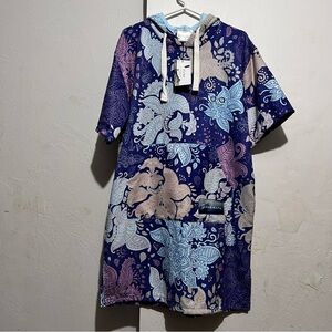 Vivida Blue and Cream Fluid Swim Coverup Or robe poncho hoodie:Box B